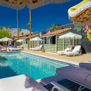Fleur Noire 4* Palm Springs
